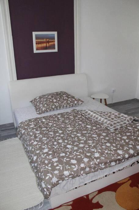 Szeged Apartment Exterior photo